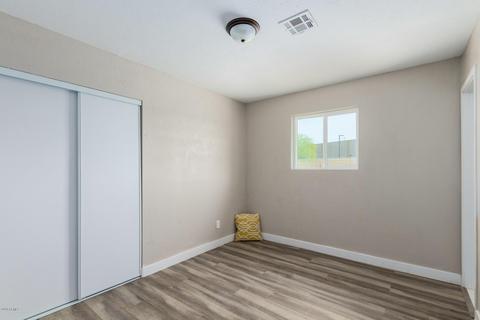 5443 S 35th Dr, Phoenix, AZ 85041 photo 12