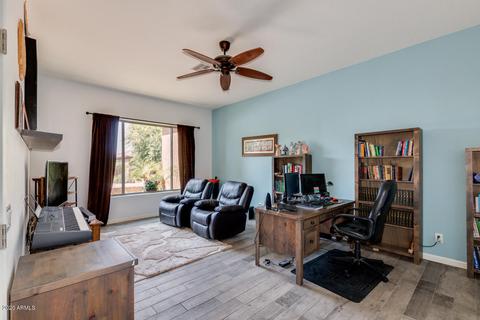 2012 W Spur Dr, Phoenix, AZ 85085 photo 4