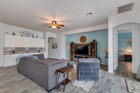 2012 W Spur Dr, Phoenix, AZ 85085 photo 6