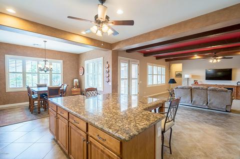3716 Ellis St, Mesa, AZ 85205 photo 4