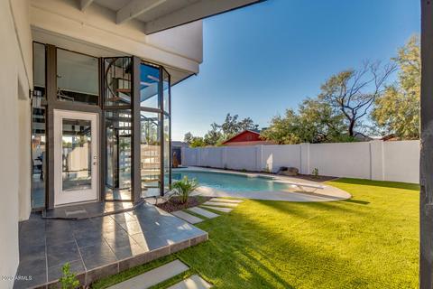 2814 E Cactus Rd, Phoenix, AZ 85032 photo 9