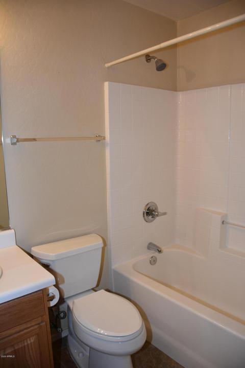 1044 S Weaver Dr, Apache Junction, AZ 85120 photo 4