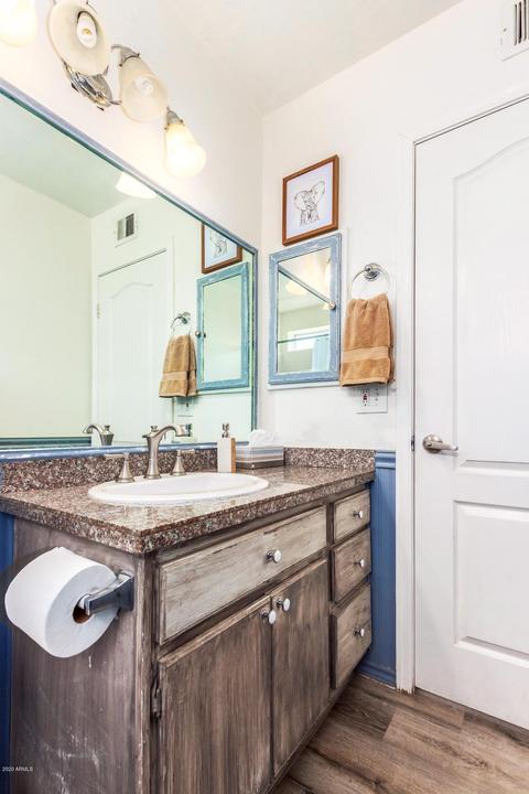 847 E Le Marche Ave, Phoenix, AZ 85022 photo 18