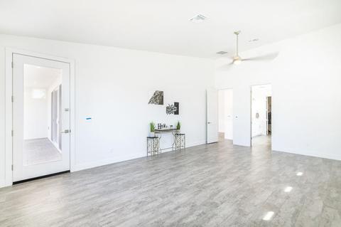 3834 E Clarendon Ave, Phoenix, AZ 85018 photo 13