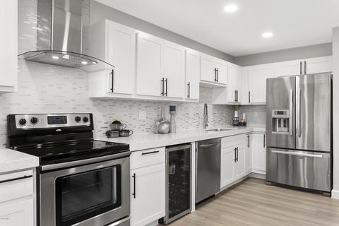 3701 E Monterosa St #31, Phoenix, AZ 85018 photo 9