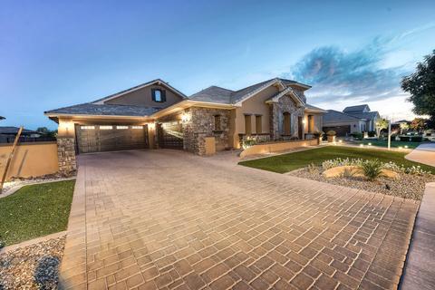 2245 E Crescent Way, Gilbert, AZ 85298 photo 15