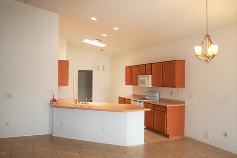 3219 E Fremont Rd, Phoenix, AZ 85042 photo 4