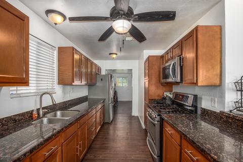 126 E Solano Dr, Goodyear, AZ 85338 photo 10