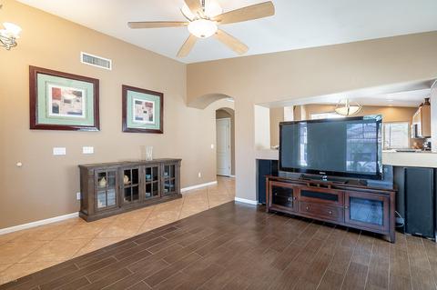 4622 E South Fork Dr, Phoenix, AZ 85044 photo 6