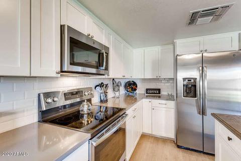 3233 Emerald Cir, Mesa, AZ 85204 photo 13