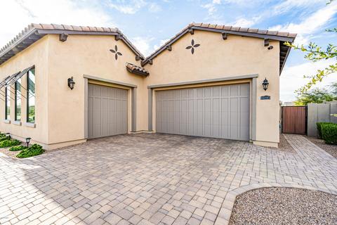 2564 E Turnberry Dr, Gilbert, AZ 85298 photo 7