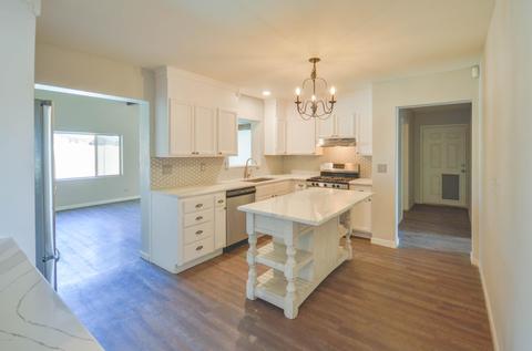 422 E Holmes Ave, Mesa, AZ 85204 photo 7