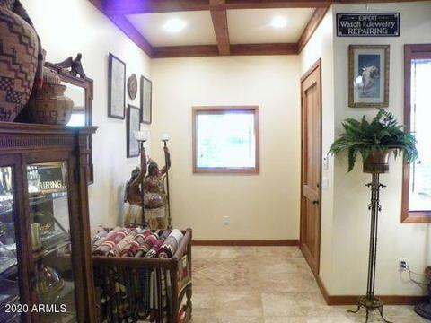 6041 E Osborn Rd, Phoenix, AZ 85018 photo 8
