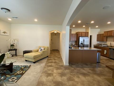 832 S Henry Ln, Gilbert, AZ 85296 photo 4