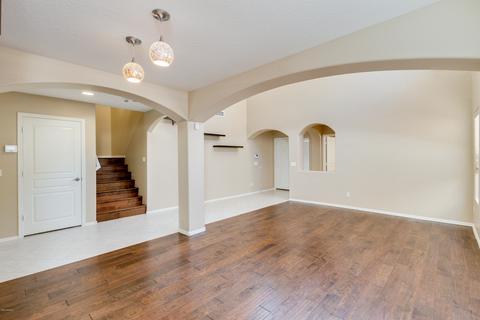 2728 E Gary Way, Phoenix, AZ 85042 photo 6