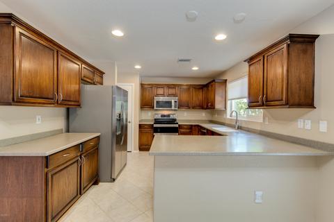 2728 E Gary Way, Phoenix, AZ 85042 photo 9