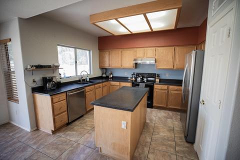 4418 E Graythorn St, Phoenix, AZ 85044 photo 5