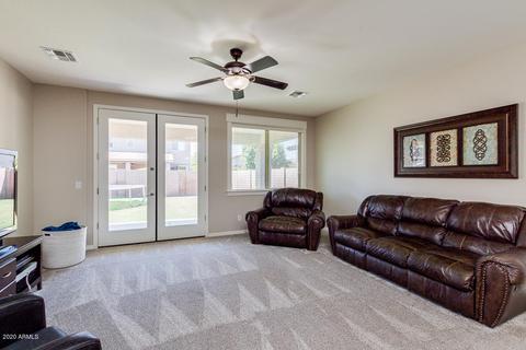 2569 E Plum St, Gilbert, AZ 85298 photo 8