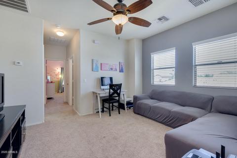 2939 E Crescent Way, Gilbert, AZ 85298 photo 11