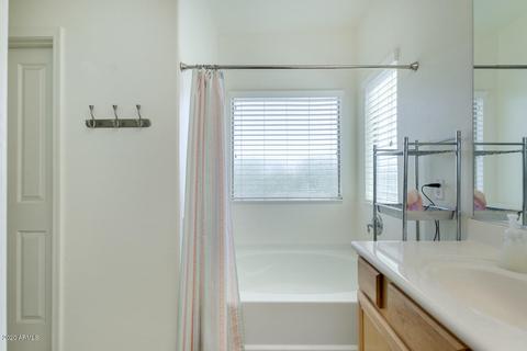 2939 E Crescent Way, Gilbert, AZ 85298 photo 18