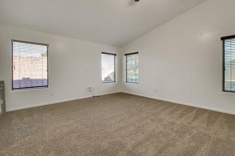 4707 E South Fork Dr, Phoenix, AZ 85044 photo 9