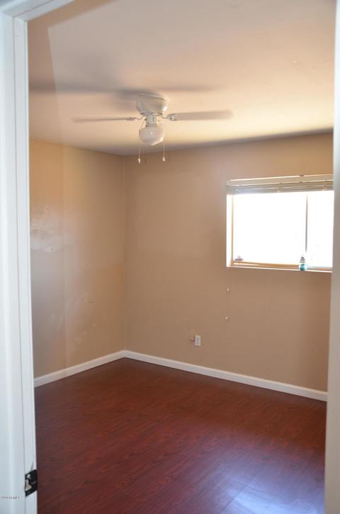827 E Dolphin Ave, Mesa, AZ 85204 photo 5