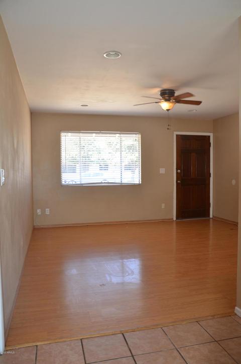 827 E Dolphin Ave, Mesa, AZ 85204 photo 2