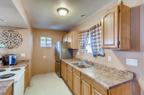 1262 E Vineyard Rd, Phoenix, AZ 85042 photo 5