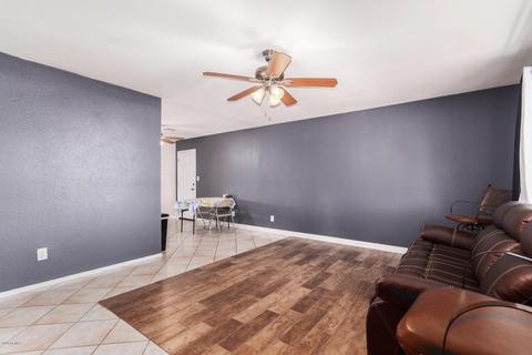 3210 Emerald Cir, Mesa, AZ 85204 photo 4