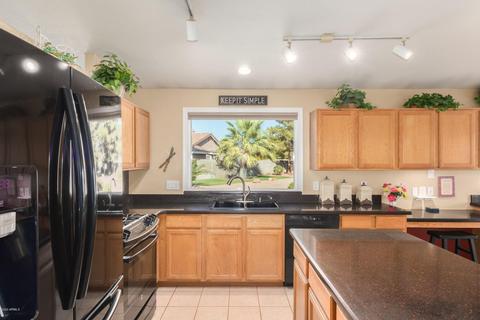 1102 N Freeman Ct, Gilbert, AZ 85233 photo 9