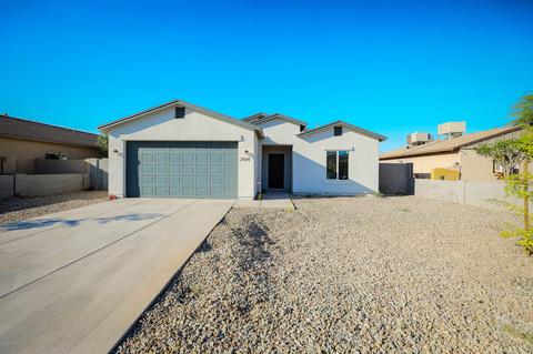 2504 E Chipman Rd, Phoenix, AZ 85040 photo 1
