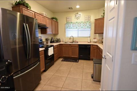 3129 E Camellia Dr, Gilbert, AZ 85296 photo 9