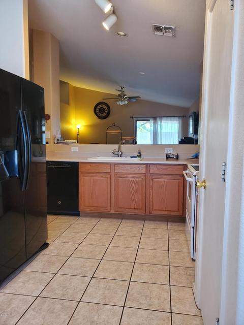 929 W 21st Ave, Apache Junction, AZ 85120 photo 4