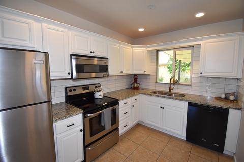 1015 E Citrus Way, Phoenix, AZ 85014 photo 8
