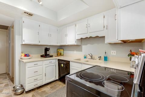 8231 N 21st Dr #E208, Phoenix, AZ 85021 photo 14