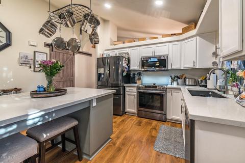 2202 E Wahalla Ln, Phoenix, AZ 85024 photo 14
