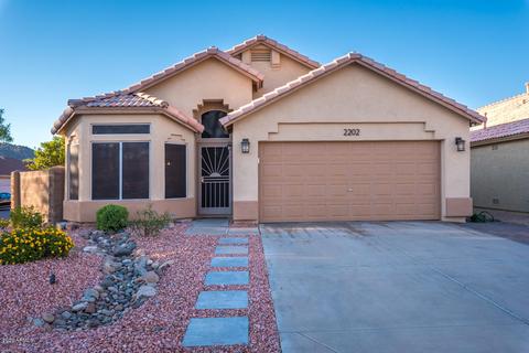 2202 E Wahalla Ln, Phoenix, AZ 85024 photo 3
