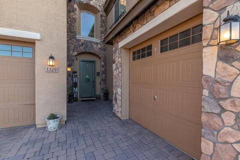 1329 E Milada Dr, Phoenix, AZ 85042 photo 1