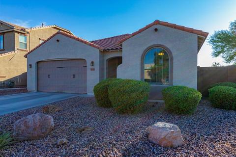 7658 S Sorrell Ln, Gilbert, AZ 85298 photo 3