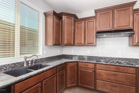2453 E Plum St, Gilbert, AZ 85298 photo 10
