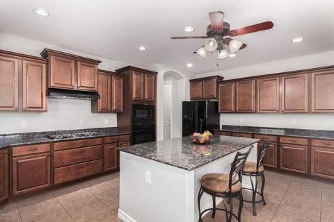 2453 E Plum St, Gilbert, AZ 85298 photo 8