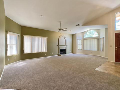 17 E Sarah Ln, Tempe, AZ 85284 photo 4
