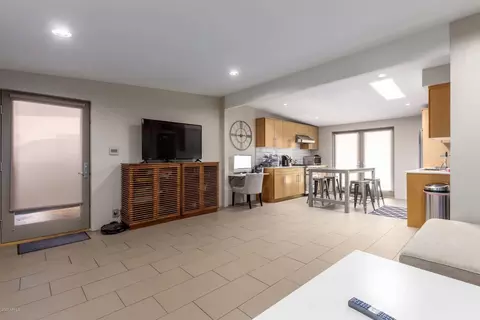 4624 E Montecito Ave, Phoenix, AZ 85018 photo 4