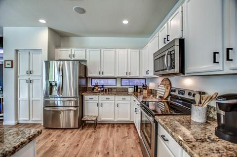 3371 E Lexington Ct, Gilbert, AZ 85234 photo 8