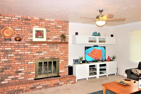 1025 E Balboa Cir, Tempe, AZ 85282 photo 4