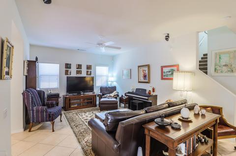1949 W Davis Rd, Phoenix, AZ 85023 photo 3
