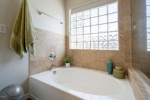 4270 E Seasons Cir, Gilbert, AZ 85297 photo 13