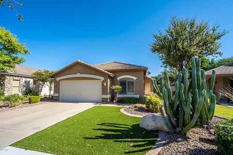 4270 E Seasons Cir, Gilbert, AZ 85297 photo 3