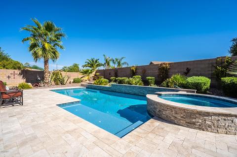 4270 E Seasons Cir, Gilbert, AZ 85297 photo 2