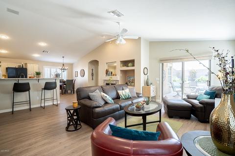 4270 E Seasons Cir, Gilbert, AZ 85297 photo 4